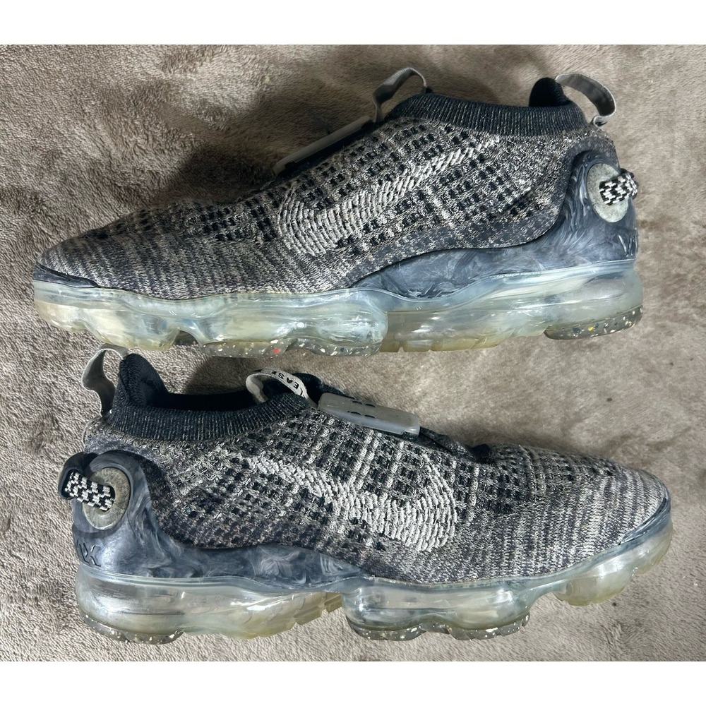 Nike Air VaporMax 2020 Flyknit Oreo Black Grey Women's Size 9 CT1933-002